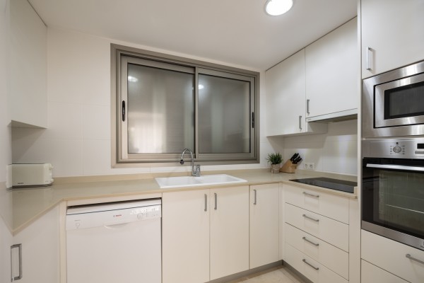 Townhouse Villa with Private Garden and Garage near Playa de Muro