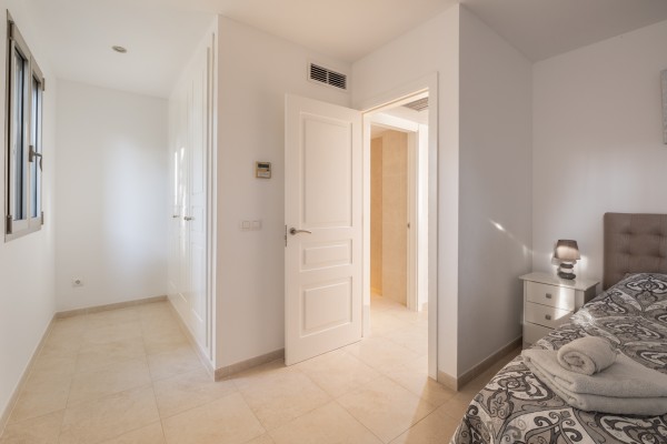 Townhouse Villa with Private Garden and Garage near Playa de Muro