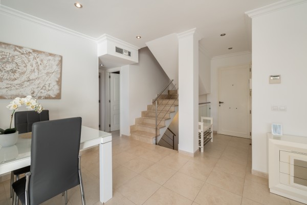 Townhouse Villa with Private Garden and Garage near Playa de Muro