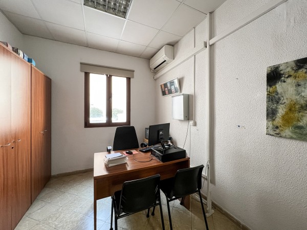 Casa de pueblo con carácter y gran potencial en el centro de Llucmajor