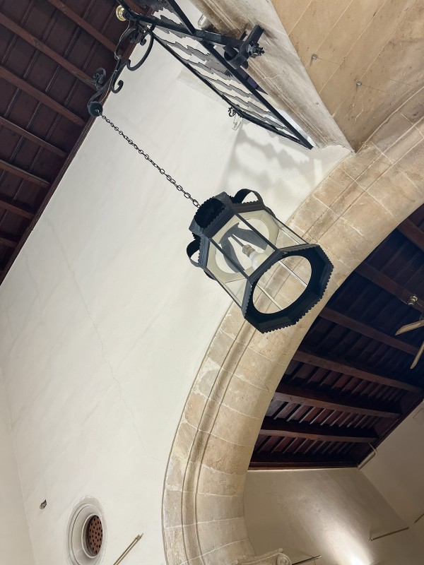 Casa de pueblo con carácter y gran potencial en el centro de Llucmajor