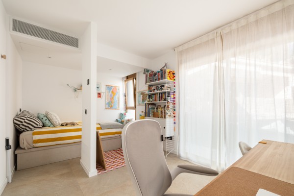 Neue Duplex-Wohnung, 200 m vom Port Calanova entfernt