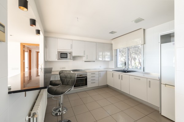 Exclusive apartment with partial sea views and private garage