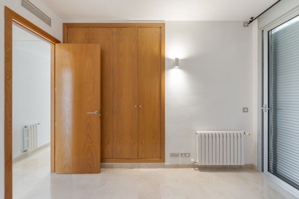 Exclusive apartment with partial sea views and private garage