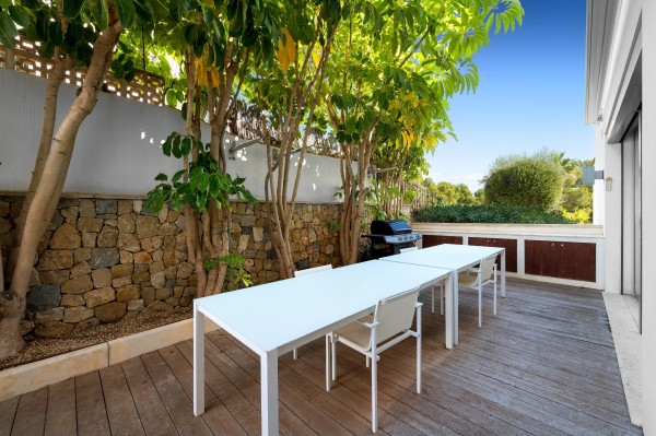 Moderne Villa mit atemberaubendem Meerblick