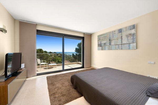 Moderne Villa mit atemberaubendem Meerblick