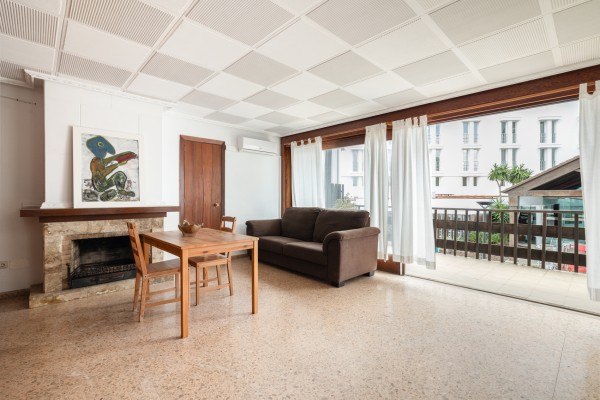 Excellent Renovation Opportunity Just Steps from the Sea in the Heart of Alcudia