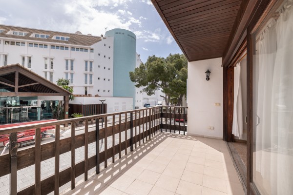 Excellent Renovation Opportunity Just Steps from the Sea in the Heart of Alcudia