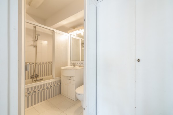 1-Bedroom Seafront Apartment in Illetas – Zodiac Residential Complex
