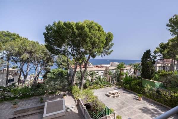 1-Bedroom Seafront Apartment in Illetas – Zodiac Residential Complex