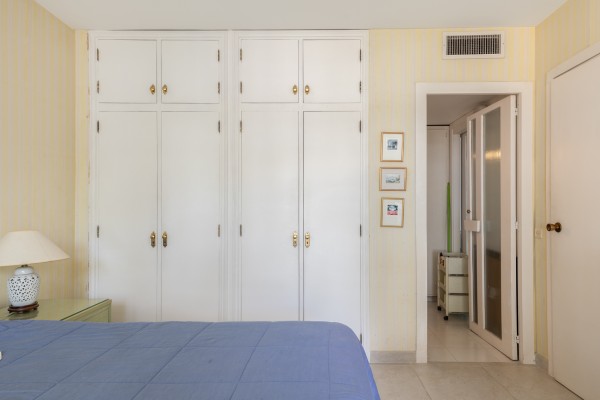 1-Bedroom Seafront Apartment in Illetas – Zodiac Residential Complex