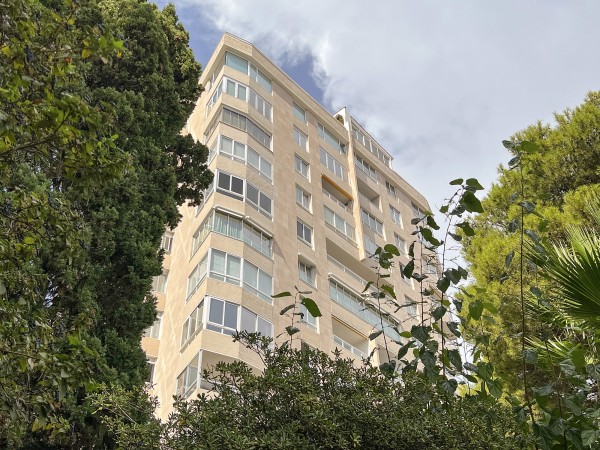 1-Bedroom Seafront Apartment in Illetas – Zodiac Residential Complex