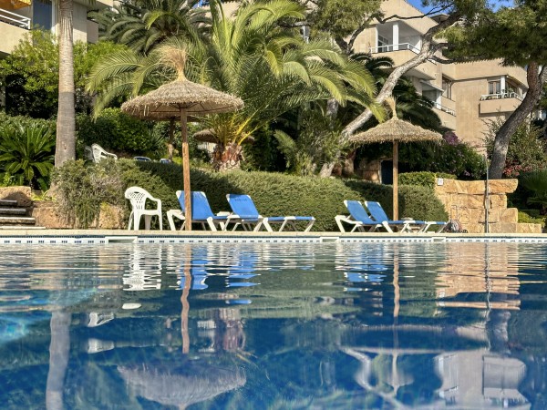 Apartment with terrace in the iconic Zodiac Residence in Illetas