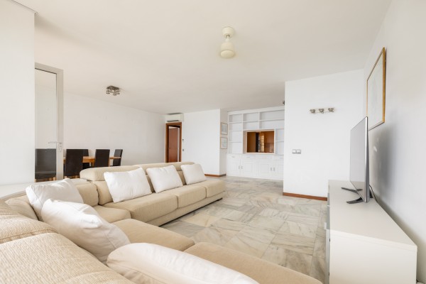 Seafront Apartment with Panoramic Sea Views, Pool and Excellent Potential in Sant Agustí