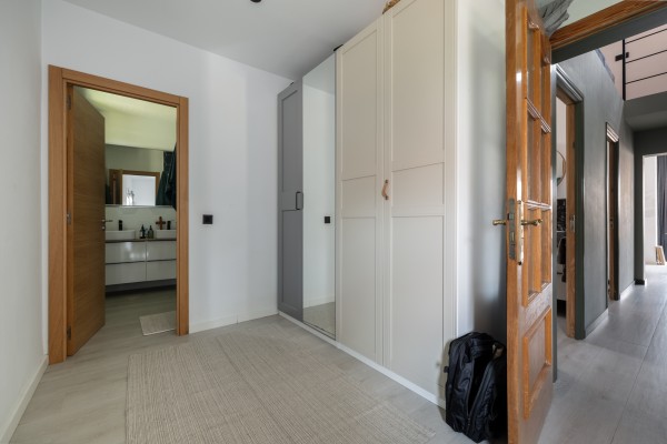 Renovated Duplex Penthouse with Private Roof Terrace in Son Espanyolet