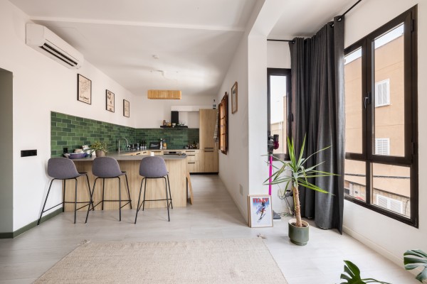Renovated Duplex Penthouse with Private Roof Terrace in Son Espanyolet