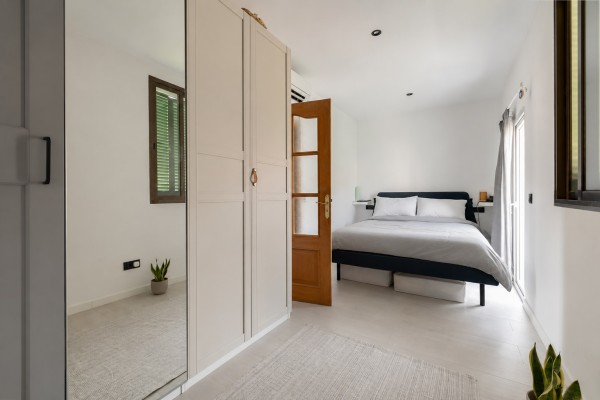 Renovated Duplex Penthouse with Private Roof Terrace in Son Espanyolet