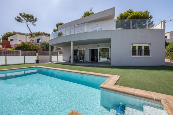 Detached house with pool in El Toro