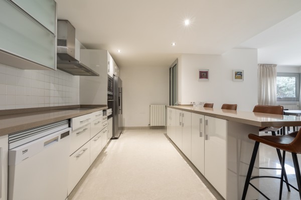 Erdgeschosswohnung mit Privatgarten in Floresta de Mar