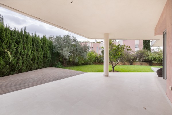 Erdgeschosswohnung mit Privatgarten in Floresta de Mar