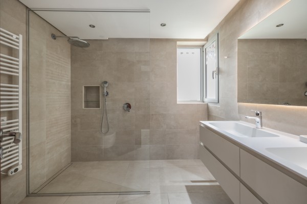 Erdgeschosswohnung mit Privatgarten in Floresta de Mar