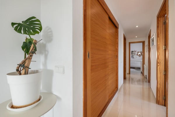 Ático de 4 dormitorios con solárium privado de 100 m² en Es Caülls