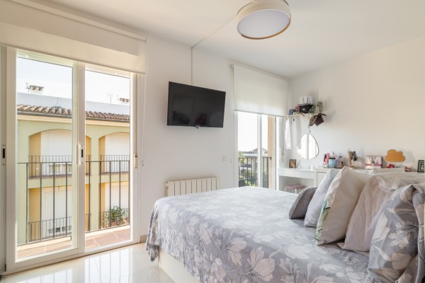 Ático de 4 dormitorios con solárium privado de 100 m² en Es Caülls