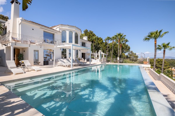 Charming Luxury Villa for Rent in Portals Nous
