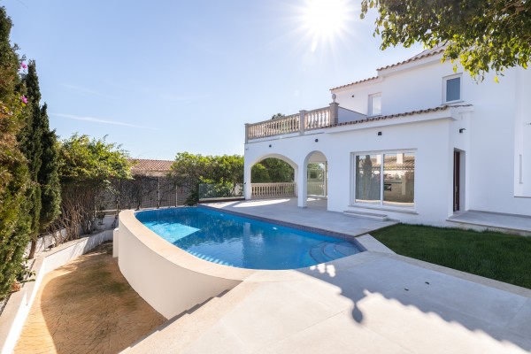 Villa restaurada con vistas espectaculadas